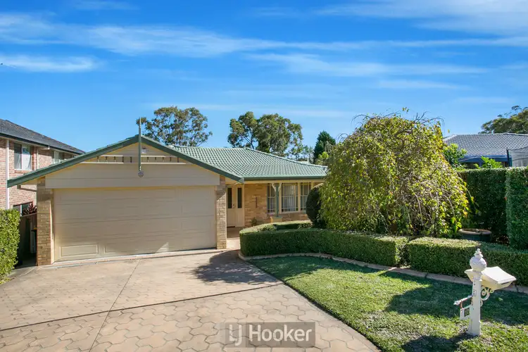 15 Arundel Place, Valentine NSW 2280