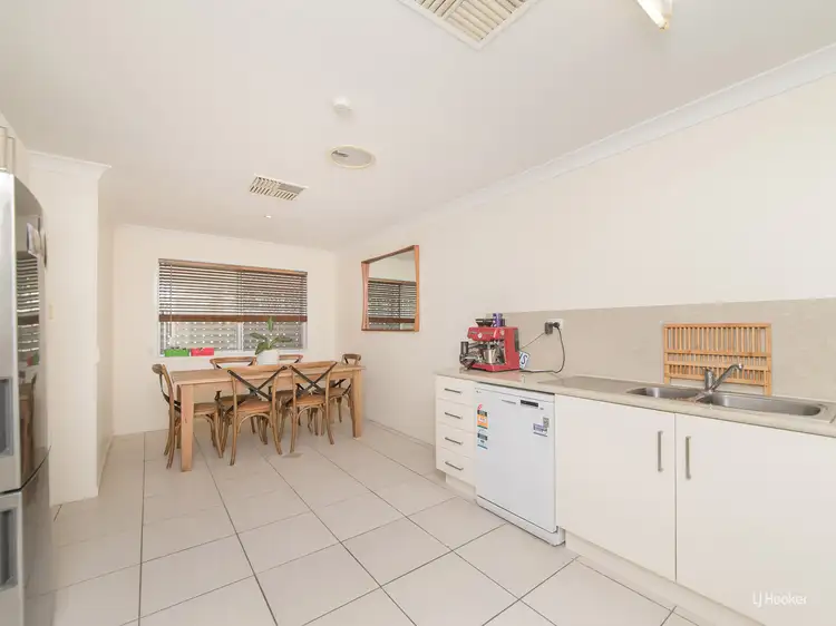 Sixth view of Homely unit listing, 2/152 Elphinstone Street, Berserker QLD 4701