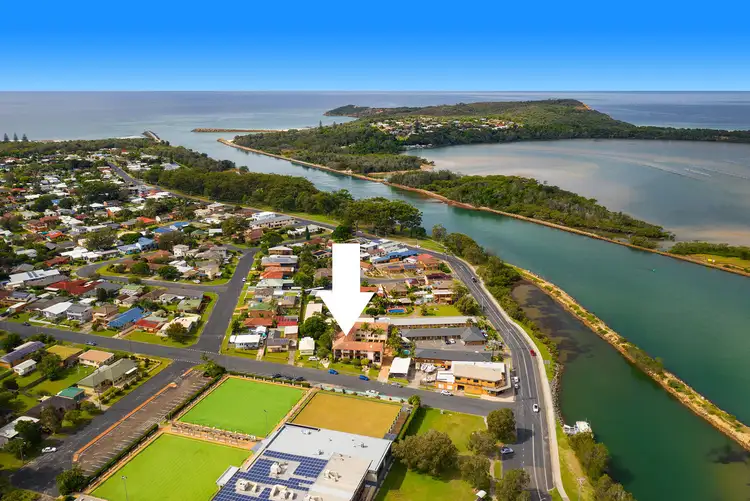 8/2 Woodford Road, North Haven NSW 2443