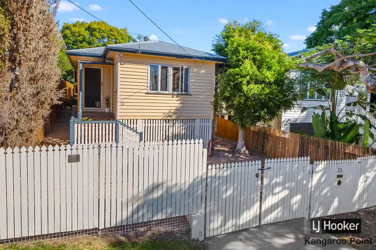 23 Paris Avenue, Morningside QLD 4170