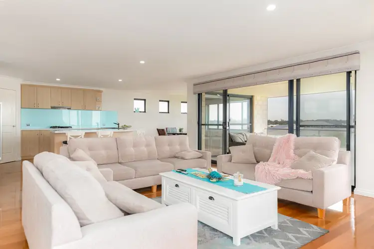 Fifth view of Homely house listing, 10 Tobar Road, Dalyellup WA 6230