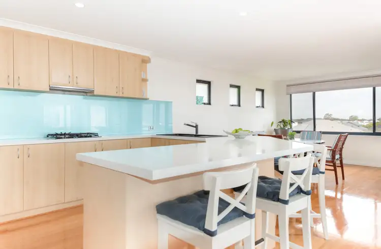 Sixth view of Homely house listing, 10 Tobar Road, Dalyellup WA 6230