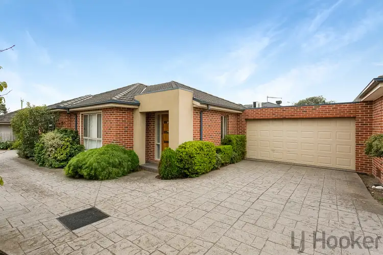 Main view of Homely unit listing, 2/40 Mcmahons Road, Ferntree Gully VIC 3156