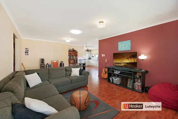 242 Bapaume Road, Holland Park West QLD 4121