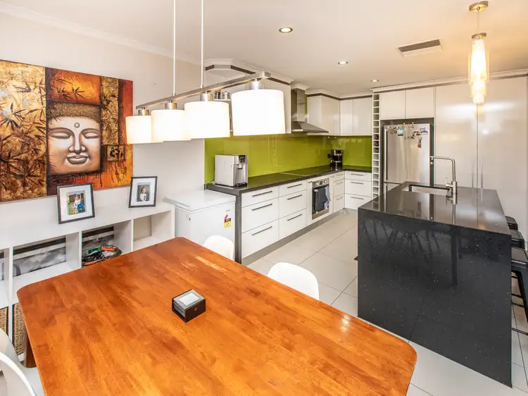 9/3 Barrett Drive, Desert Springs NT 870