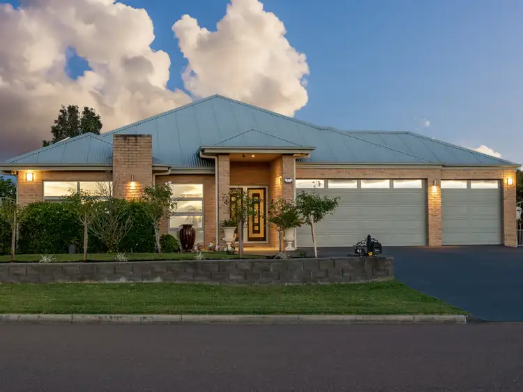 91 Canterbury Drive, Raworth NSW 2321