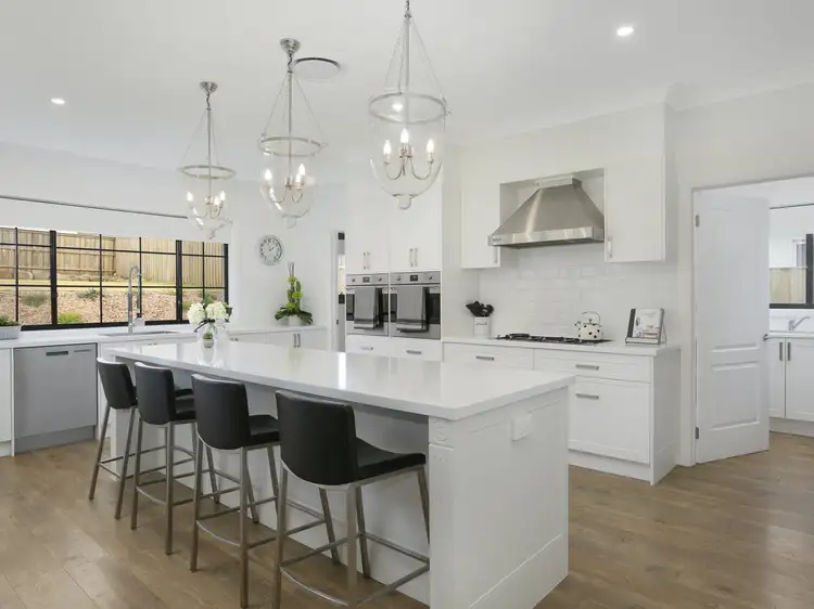 5 Caroline Ave, Bowral NSW 2576