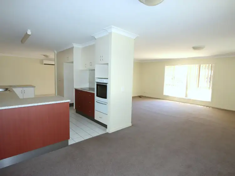 Fifth view of Homely house listing, 37 Bridgeman St, Emerald QLD 4720