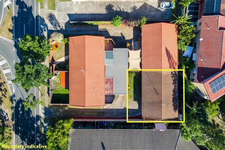 Fourth view of Homely semi-detached listing, 4/117 Sunshine Boulevard, Mermaid Waters QLD 4218