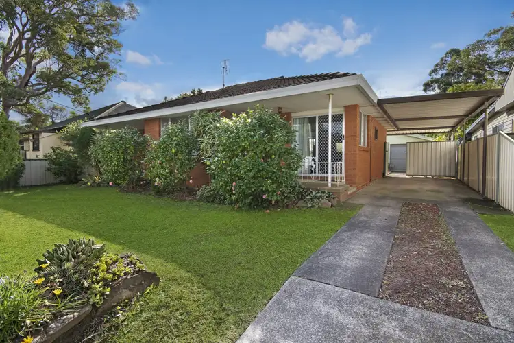 24 Dunban Road, Woy Woy NSW 2256