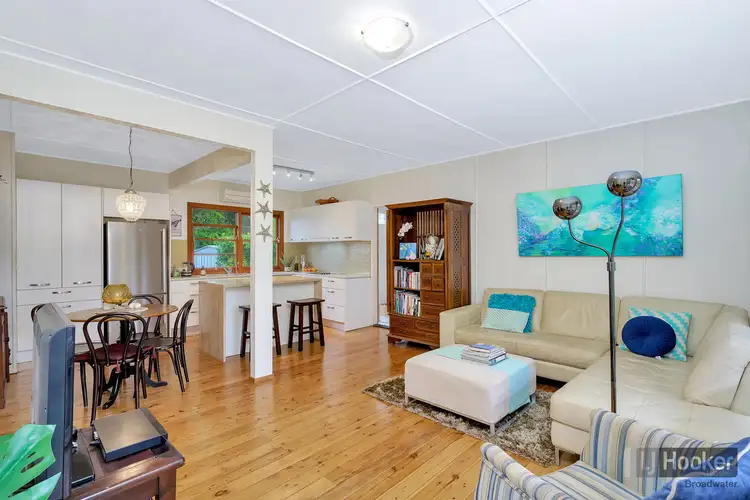 Sixth view of Homely house listing, 4 Heydon Avenue, Labrador QLD 4215