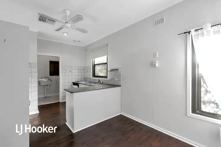 15 Hamblynn Road, Elizabeth Downs SA 5113
