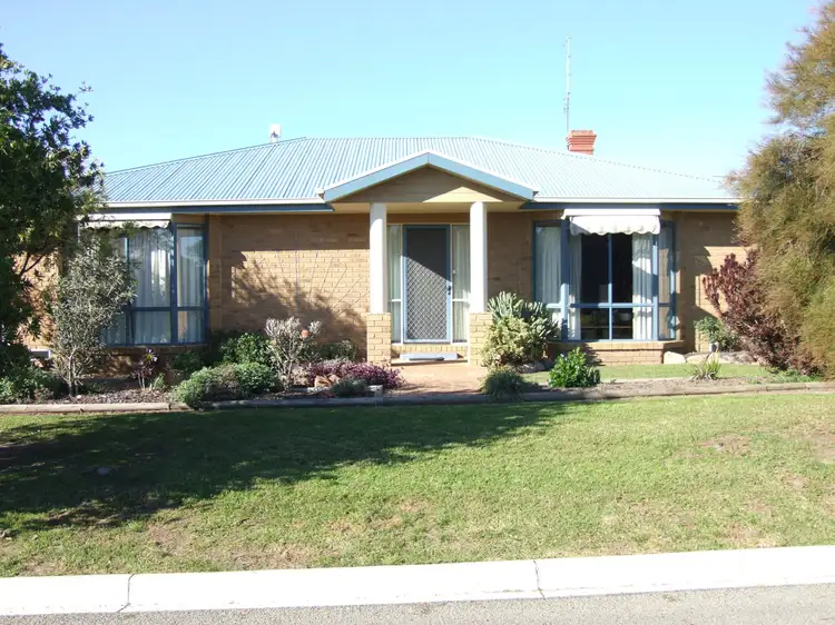 20 Ross Street, Bairnsdale VIC 3875