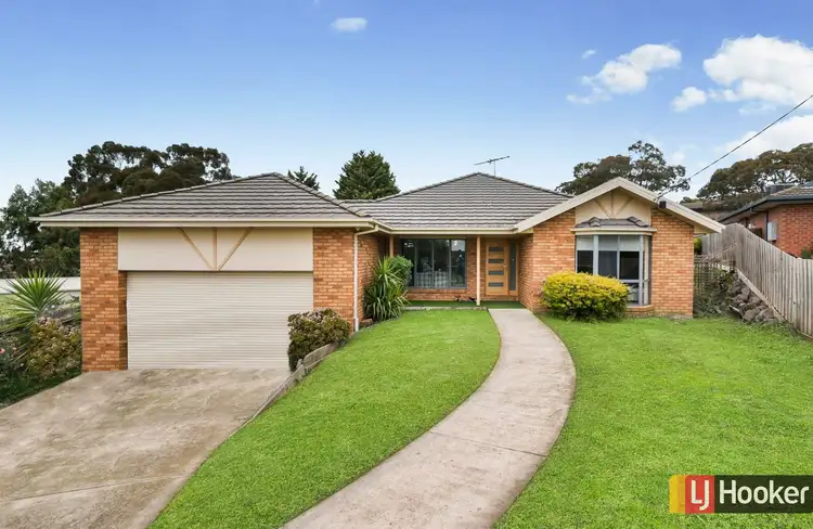4 Benjamin Court, Wallan VIC 3756