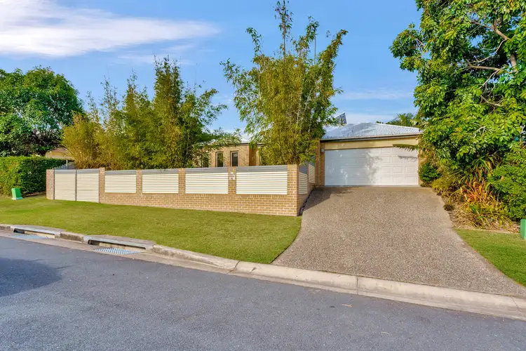 8 Arragan Court, Pacific Pines QLD 4211