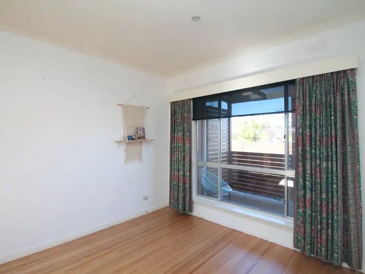 Third view of Homely house listing, 7 Glenda Court, Bairnsdale VIC 3875