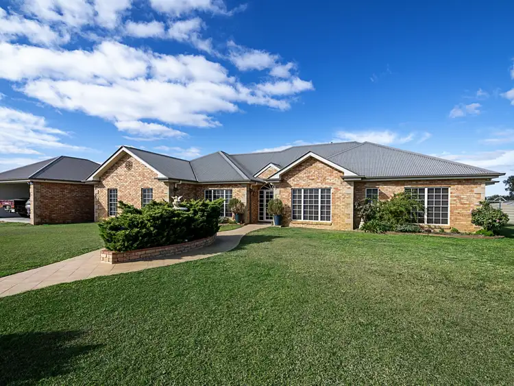 452 Glenvale Road, Leslie Dam QLD 4370