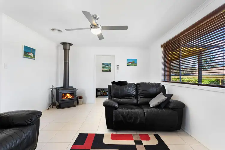 Second view of Homely house listing, 11 McCarthy Place, Charnwood ACT 2615