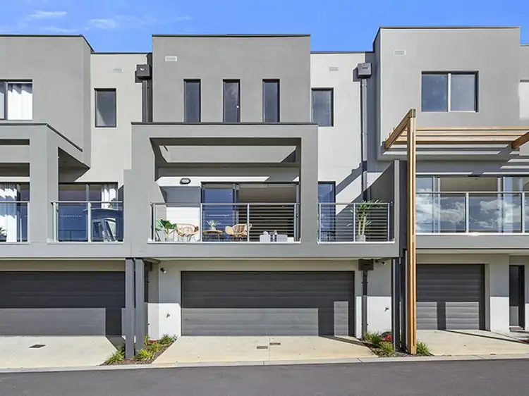 Second view of Homely townhouse listing, 27 Linacre Drive, Bundoora VIC 3083