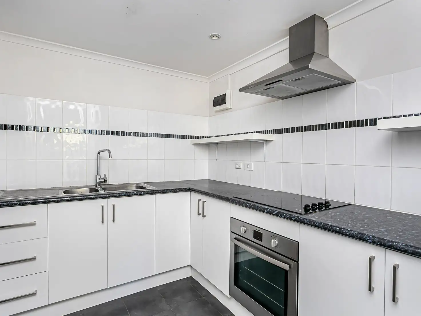 Main view of Homely townhouse listing, 5/7 Mooloola Way, West Lakes Shore SA 5020