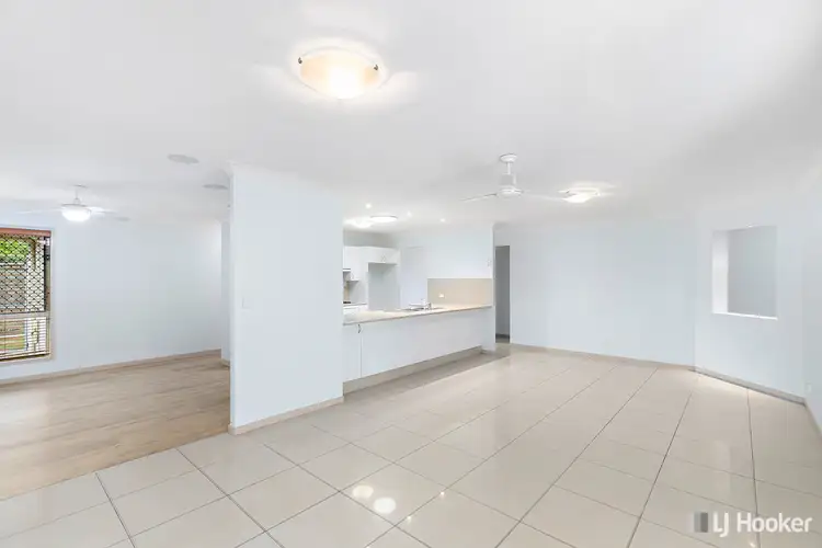 Fifth view of Homely house listing, 8 Serene Place, Birkdale QLD 4159
