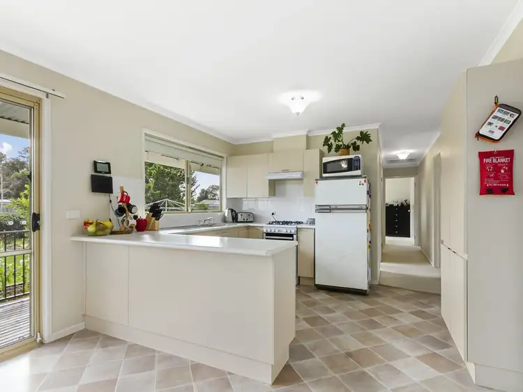 Fifth view of Homely house listing, 5-7 Hazel Street, Toongabbie VIC 3856