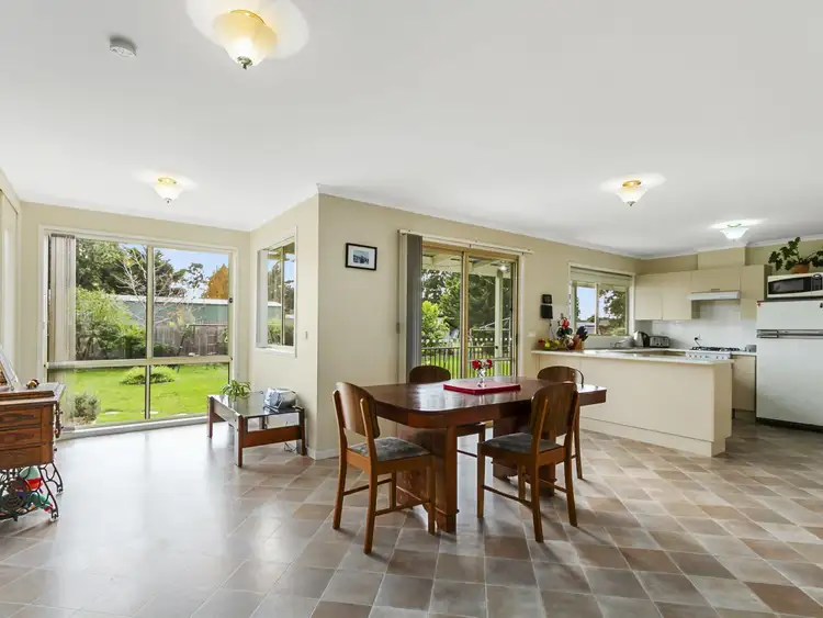 Sixth view of Homely house listing, 5-7 Hazel Street, Toongabbie VIC 3856
