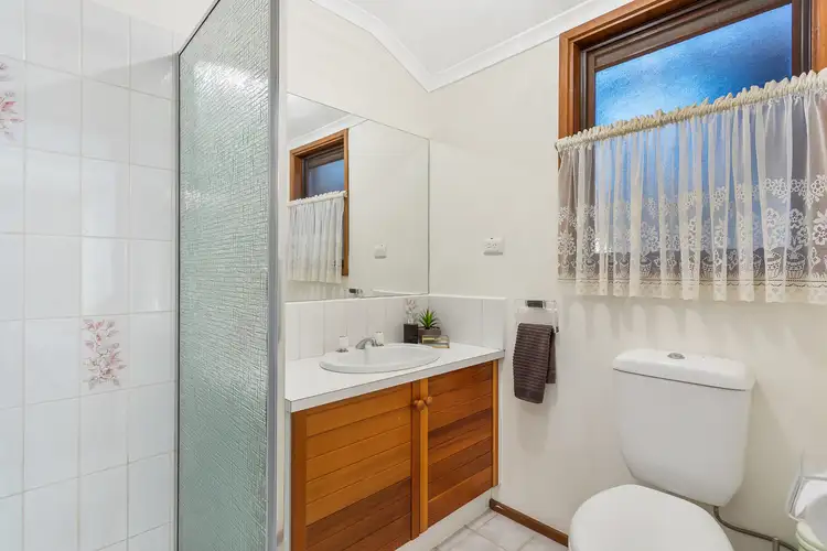 Fifth view of Homely house listing, 9 Gillard Place, Ringwood VIC 3134
