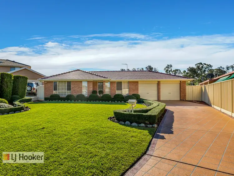 4 Croker Place, Raymond Terrace NSW 2324
