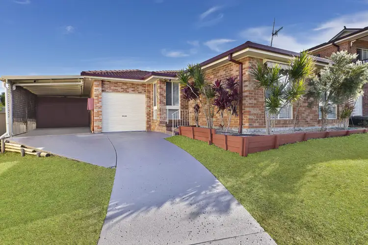 2 Molly Close, Bateau Bay NSW 2261