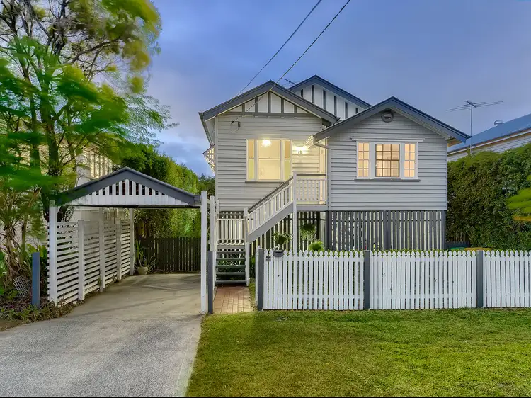 7 Armentieres Street, Kedron QLD 4031