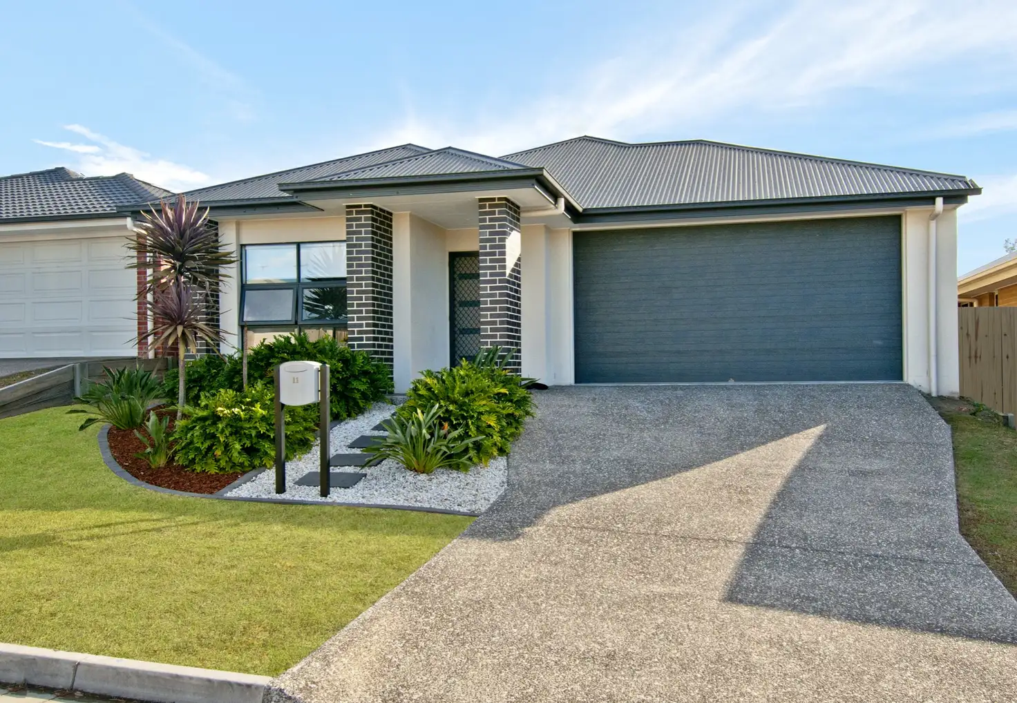 Main view of Homely house listing, 11 VARGON CIRCUIT, Holmview QLD 4207