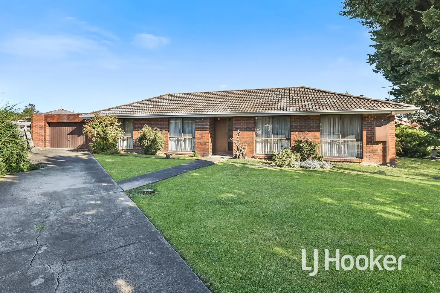 Main view of Homely house listing, 8 Wynette Close, Hampton Park VIC 3976
