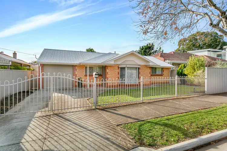 18B Talbot Avenue