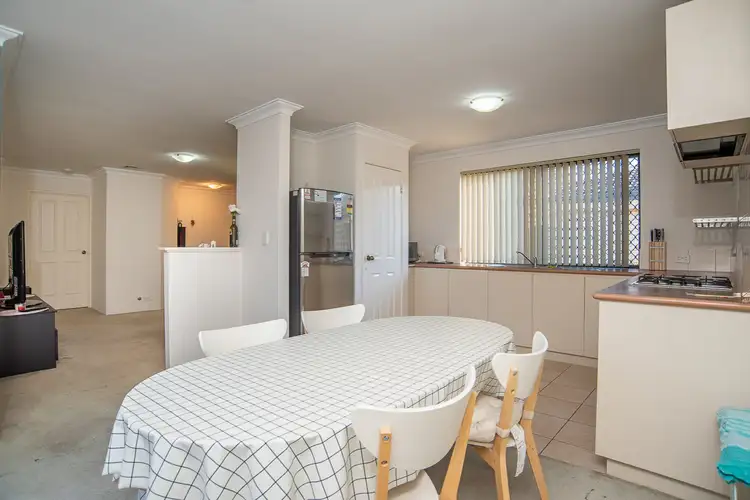 Sixth view of Homely villa listing, Unit 9/10 Leslie Street, Cannington WA 6107