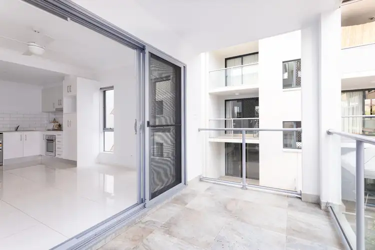 Fourth view of Homely apartment listing, 4/16 Brisbane Road, Labrador QLD 4215