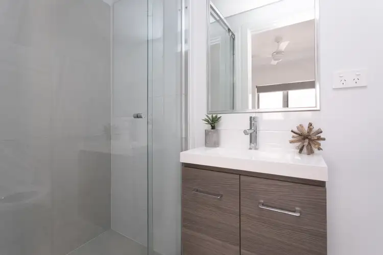 Sixth view of Homely apartment listing, 4/16 Brisbane Road, Labrador QLD 4215