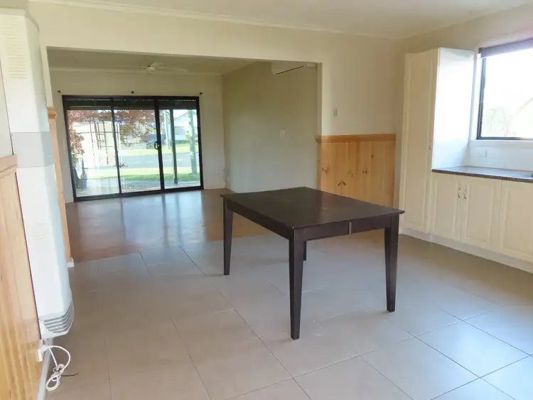 Seventh view of Homely house listing, 18 Dawson Street, Rosedale VIC 3847