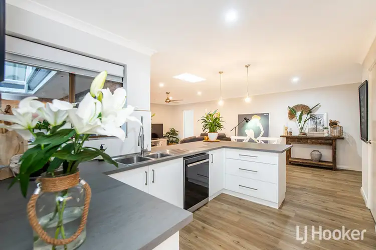 41 Cranbrook Way, Usher WA 6230