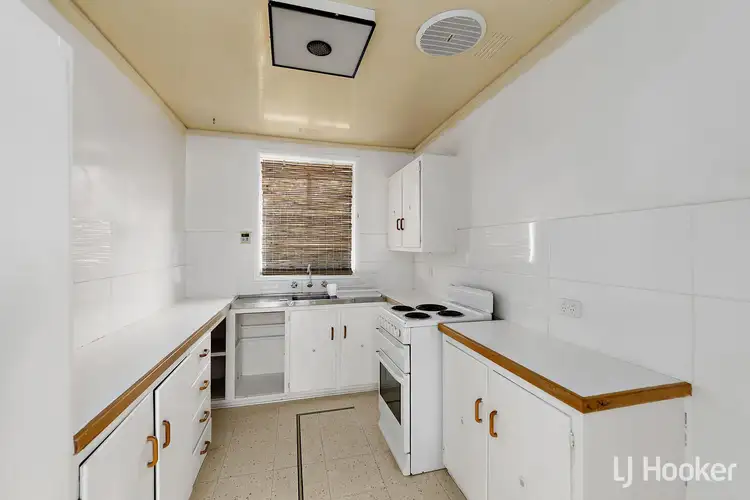Fifth view of Homely house listing, 10 Jindivik Place, Scullin ACT 2614