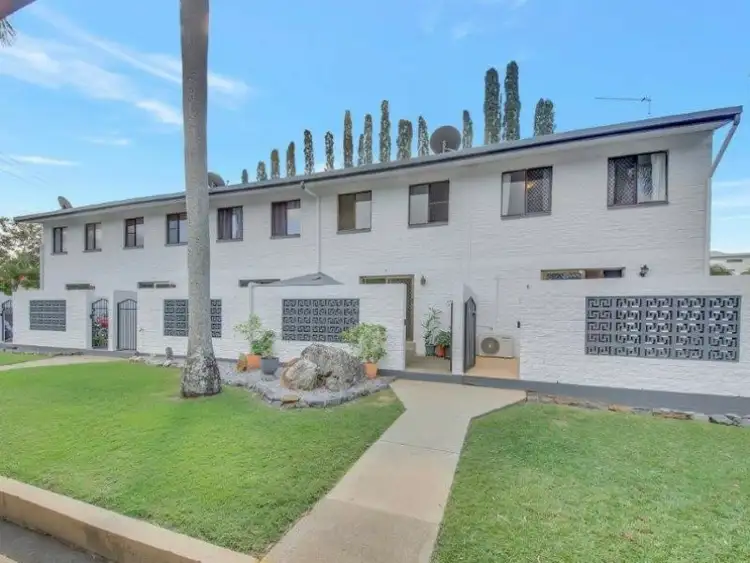 Second view of Homely unit listing, 5/4 Wyndham Avenue, Boyne Island QLD 4680