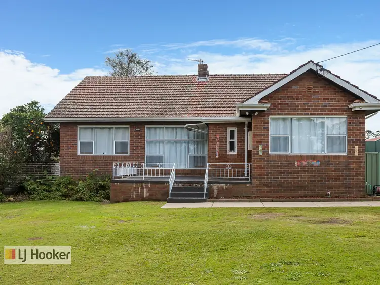 Main view of Homely house listing, 8 Kia-Ora Street, Raymond Terrace NSW 2324