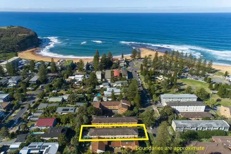 1/32 Seabeach Avenue, Mona Vale NSW 2103