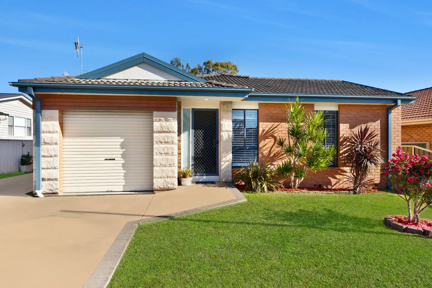 Main view of Homely house listing, 67 Hume Boulevard, Killarney Vale NSW 2261