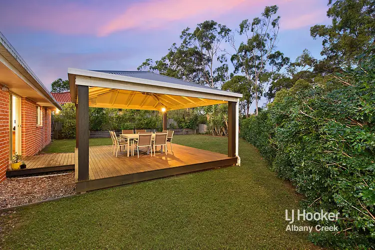5 Peer Court, Eatons Hill QLD 4037