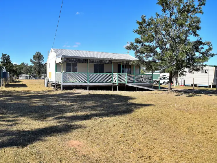 66 Donald Street, Leyburn QLD 4365