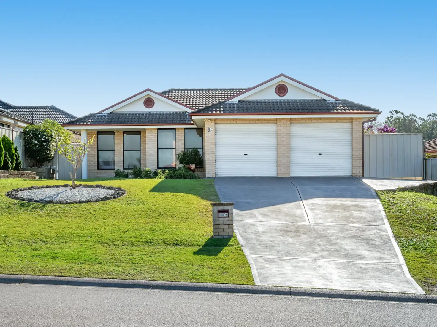 Main view of Homely house listing, 39 Squadron Crescent, Rutherford NSW 2320