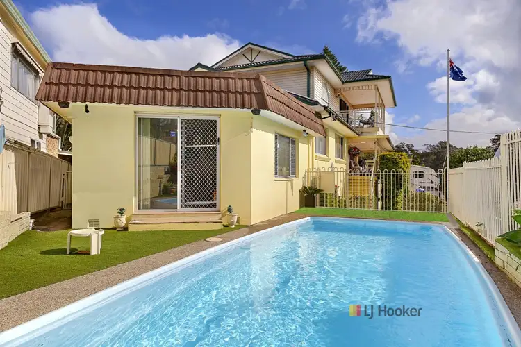 Fourth view of Homely house listing, 5 Peveril Street, Mannering Park NSW 2259