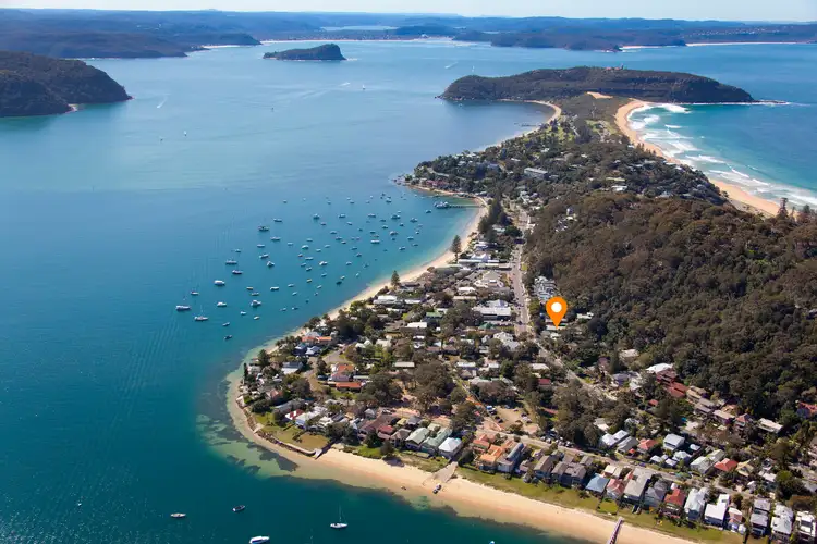 1058 Barrenjoey Road