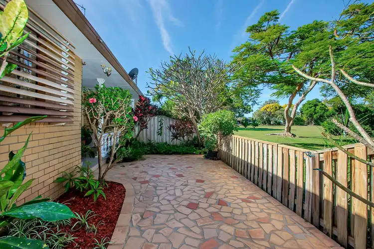 Fourth view of Homely villa listing, 8/16 Christina Court, Mermaid Waters QLD 4218